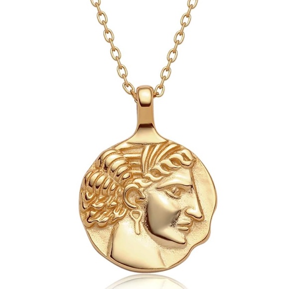 NEW 18K Gold Plated Gold Medallion Pendant Necklace